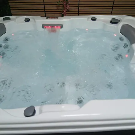 Romantique Avec Jaccuzzi Proche Paris Appartement
